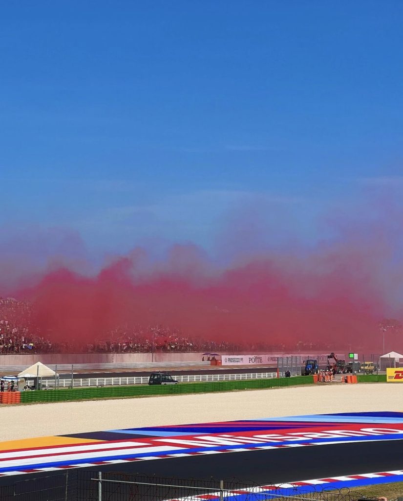2023-misano-tifosi-amici-festa (7)