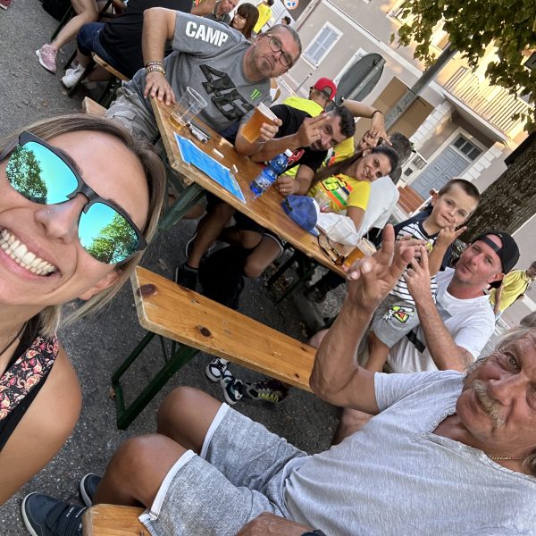 2023-misano-tifosi-amici-festa (8)
